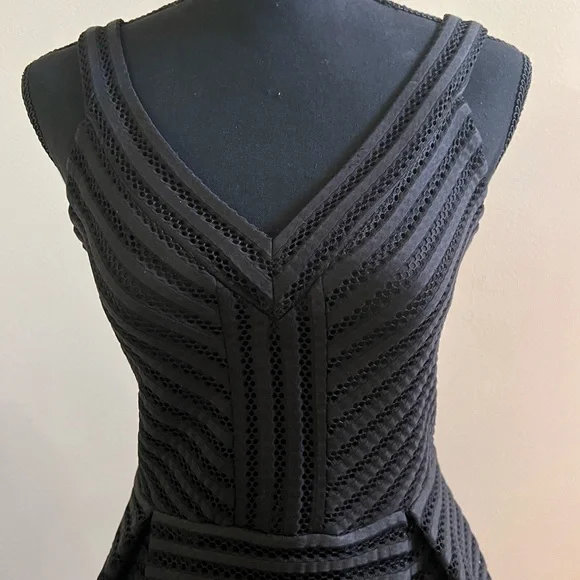Express Black Textured Mini Dress - Picture 2 of 5